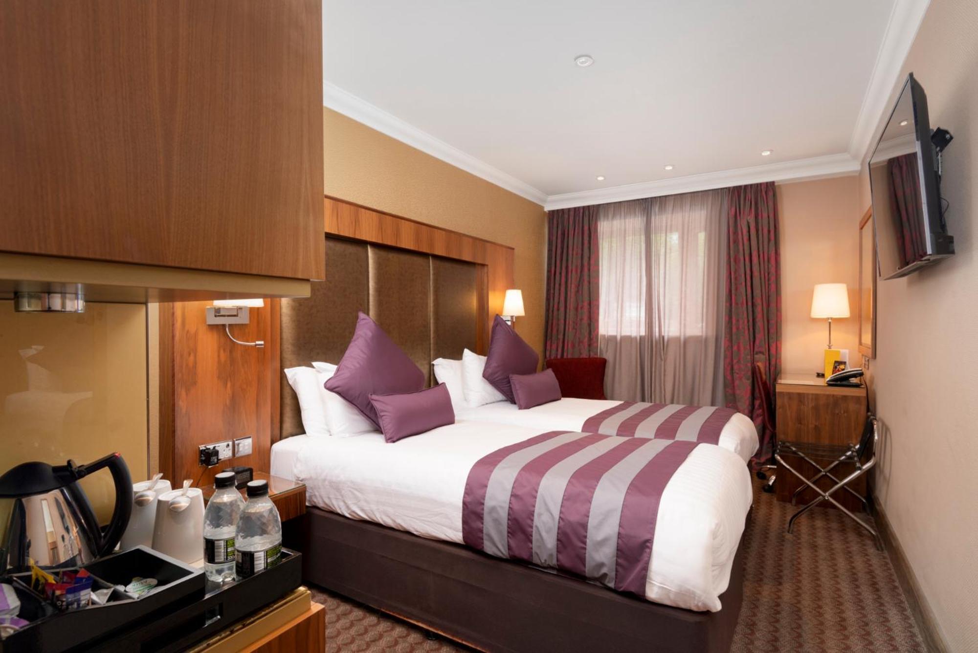 Donnington Manor Hotel Sevenoaks Esterno foto