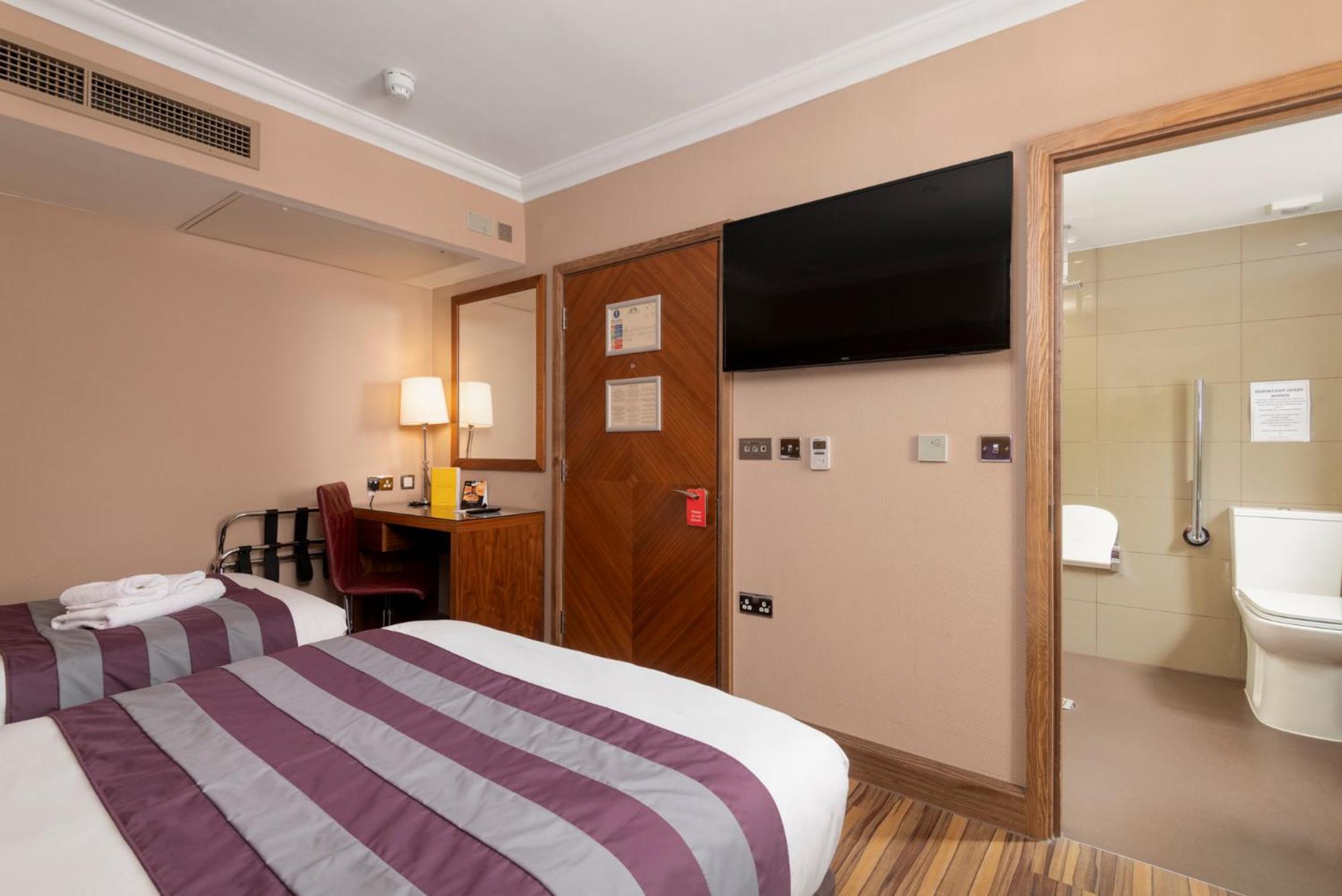 Donnington Manor Hotel Sevenoaks Esterno foto